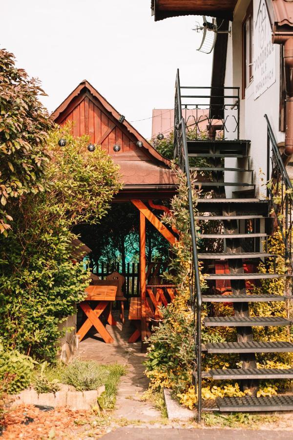 Poddasze Dla Znajomych - Apartament Z Goraca Balia Nad Jeziorem Czorsztynskim - Okolica Czorsztyn, Szczawnica, Velo Czorsztyn, Kroscienko, Zakopane, Gorce, Pieniny, Tatry Клюшковце Экстерьер фото
